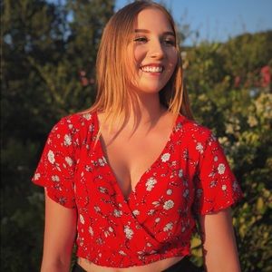 Reddish-orange crop top!